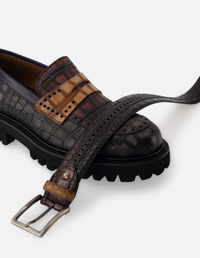 Mocasín en piel napa multicolor con grabado tipo coco para hombre.