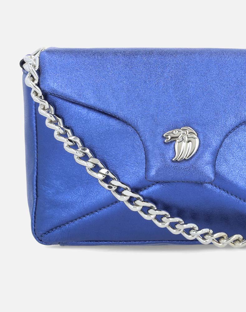 Compra bolso de piel azul con dos cadena