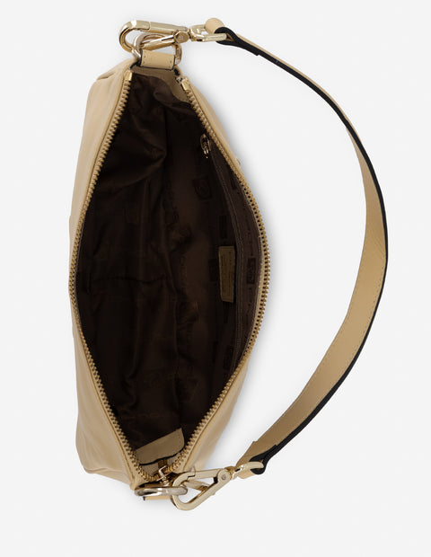 Bolso bandolera con grabado “Pd” en piel color arena para mujer