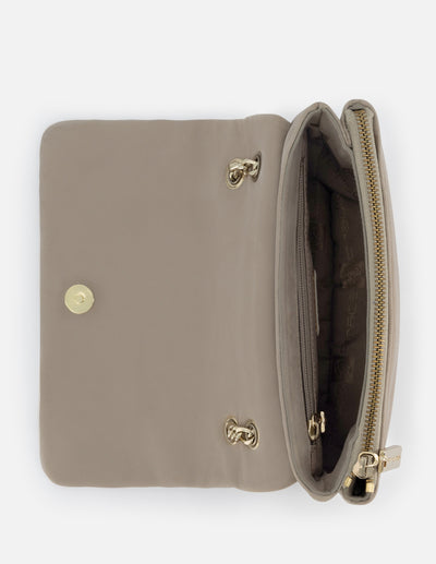 Bolso bandolera de piel ante color beige para mujer