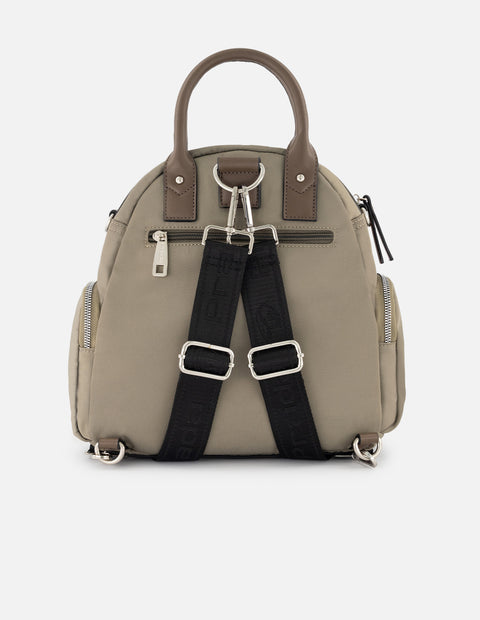 Maleta de nylon color beige para mujer con detalles en piel