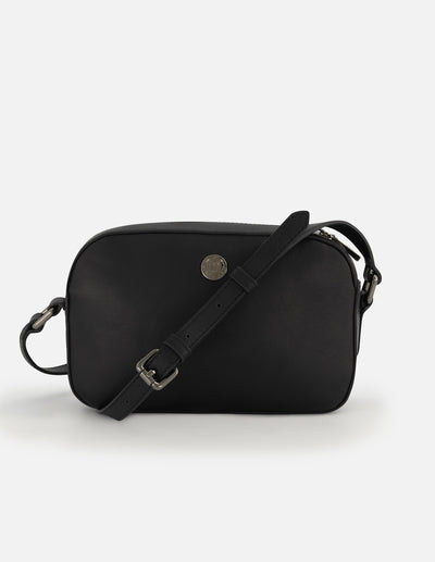 Bandolera de piel color negro para mujer con detalles en color níquel