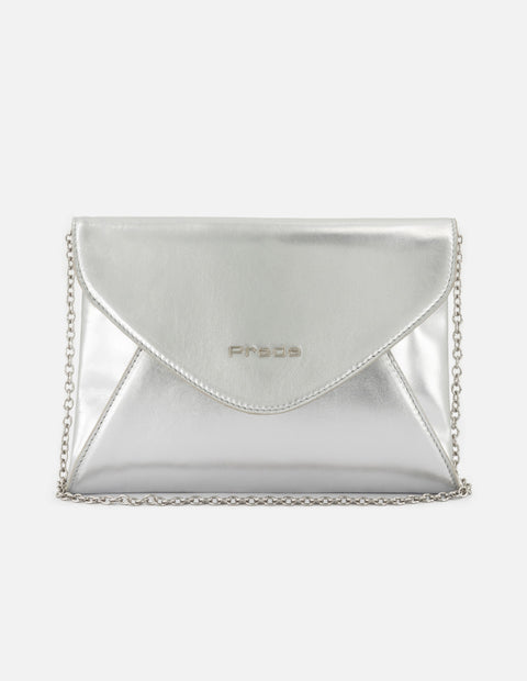 Clutch de piel metalizada para mujer color plateado con cadena desmontable