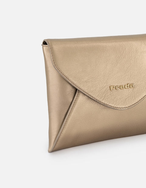 Clutch de piel metalizada para mujer color bronce con cadena desmontable