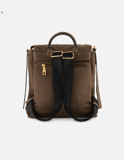 Mochila color beige nylon de mujer asa trenzada