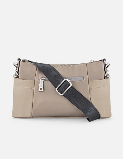 Bolso beige de hombro en nylon y piel vegana