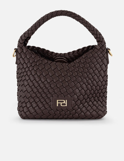 Minibolso café en piel vegana trenzada con logo dorado para mujer
