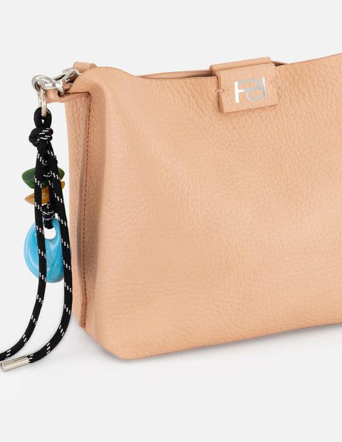 Bolso de hombro nude en piel vegana con grabado