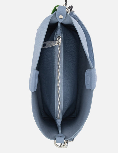 Bolso de hombro azul en piel vegana con grabado