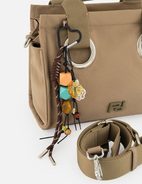 Tote verde nylon para mujer con adorno lateral