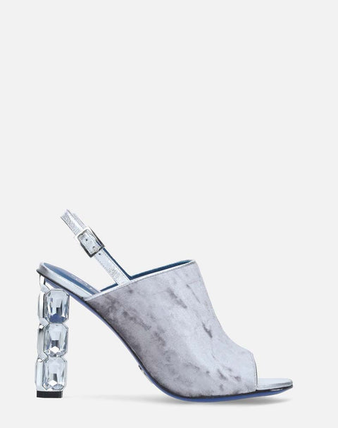 Botín con abertura en textil oro con tacón de joya para mujer