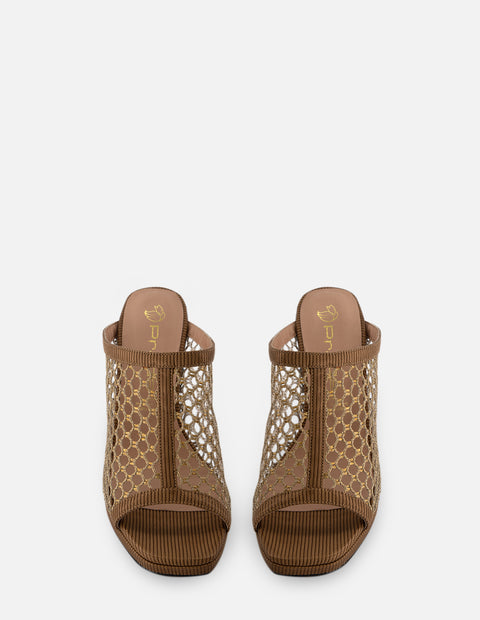 Mulle de rejilla en color cuero con tacón escultural para mujer