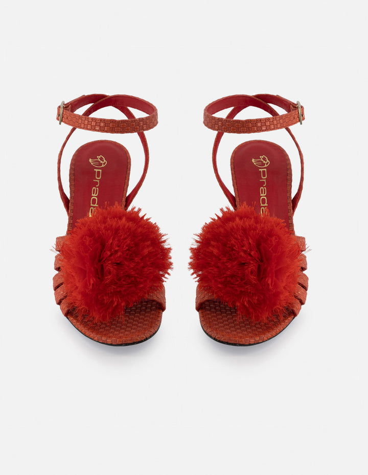 Sandalia de piel color rojo para mujer con pompón
