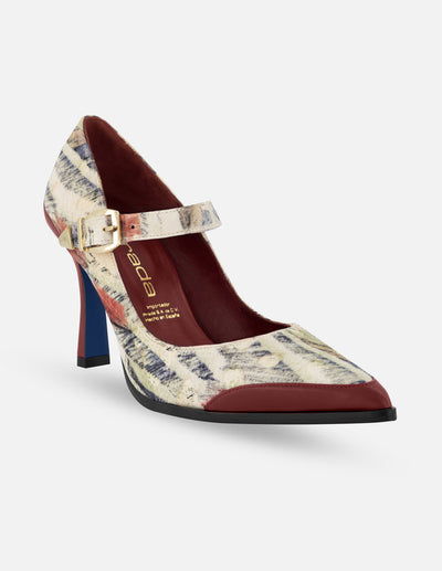 Zapatilla tipo salón de pelo con detalles color rojo para mujer