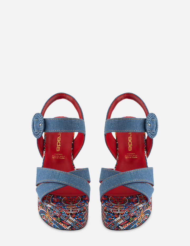 Sandalia en textil de mezclilla y estampado azteca para mujer