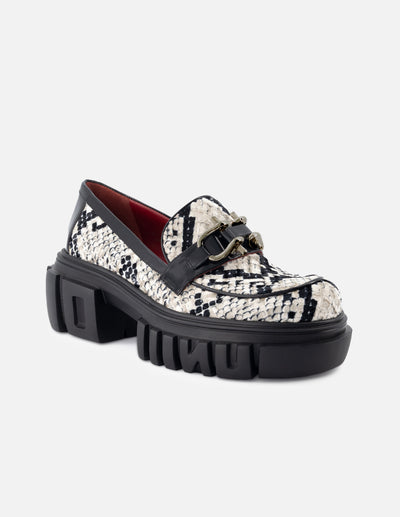 Mocasín de textil con grabado tipo serpiente color negro para mujer