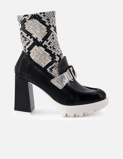 Botín de textil con grabado tipo serpiente color negro para mujer