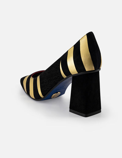 Zapatilla color oro de ante para mujer con líneas metalizadas