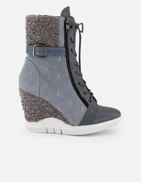 Botines azul en ante para mujer con interior sherpa y cuña alta