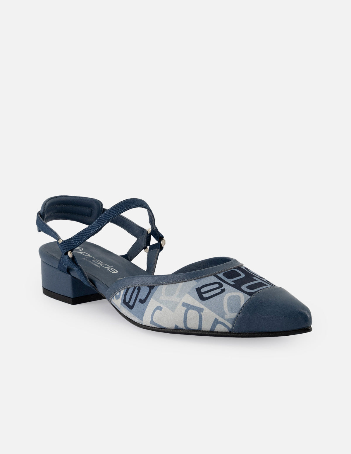 Zapatillas de piel para mujer color azul con estampado textil Prada