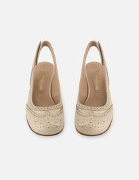 Zapatillas de piel para mujer color beige con picado María