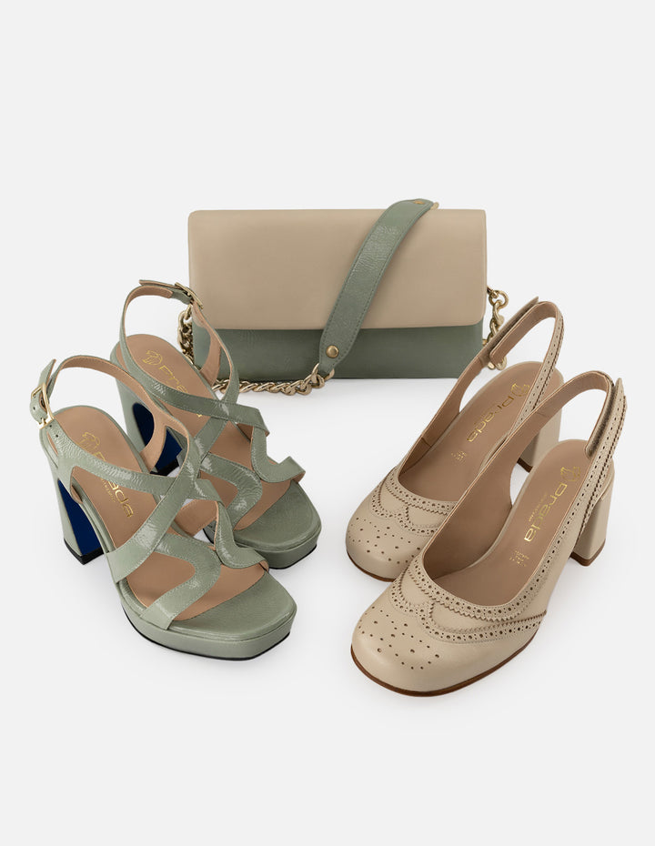 Zapatillas de piel para mujer color beige con picado María