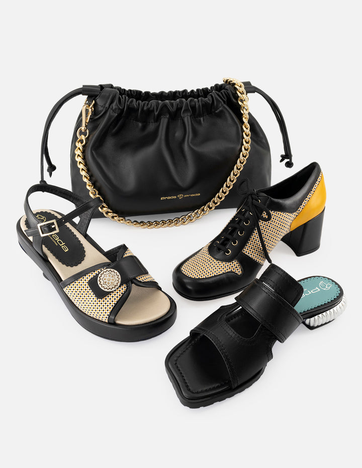 Zapato inglés de piel color negro para mujer con detalles en textil