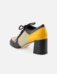 Zapato inglés de piel color negro para mujer con detalles en textil