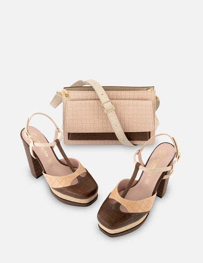Zapatilla de piel para mujer multicolor con grabado tipo canasta