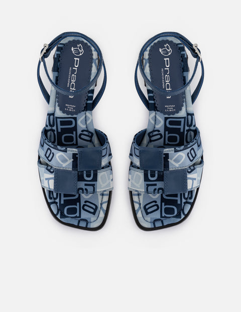 Sandalias de piel para mujer color azul con estampado textil Prada