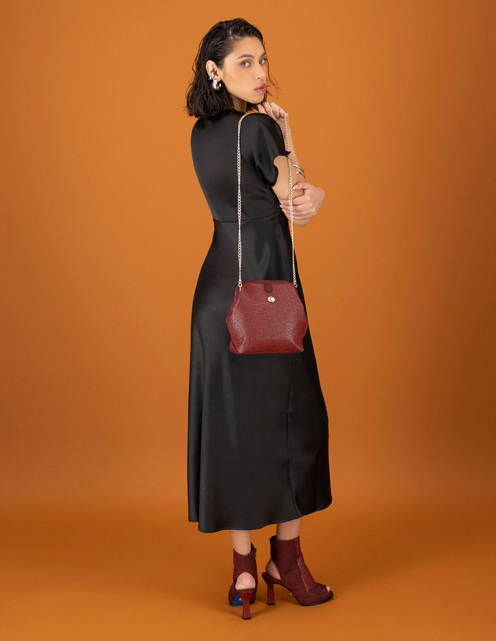 Botines rojos de piel para mujer grabado tipo mantarraya