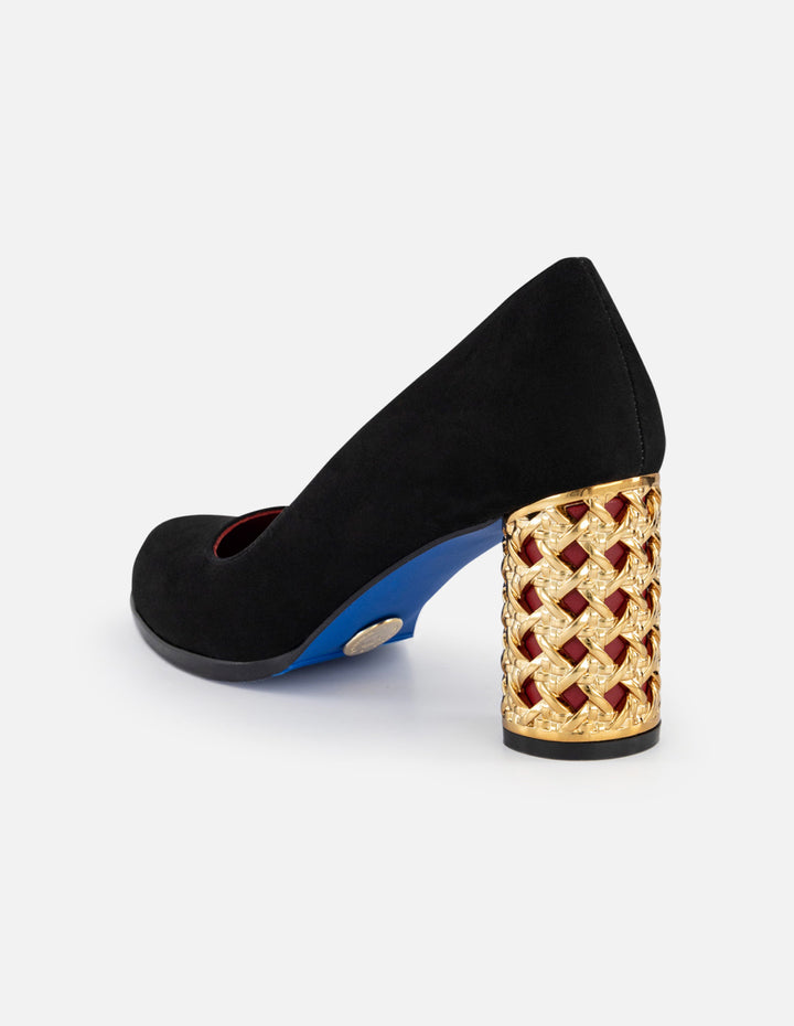 Zapatilla negra ante de mujer con tacón fantasía