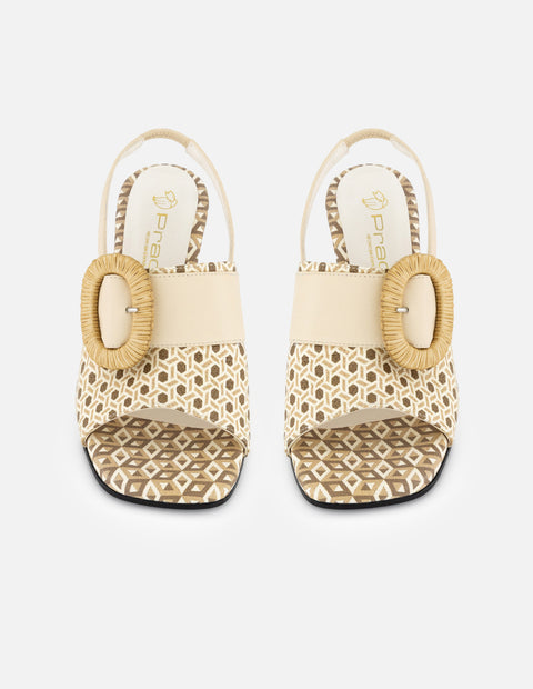 Sandalias beige piel para mujer con maxi hebilla