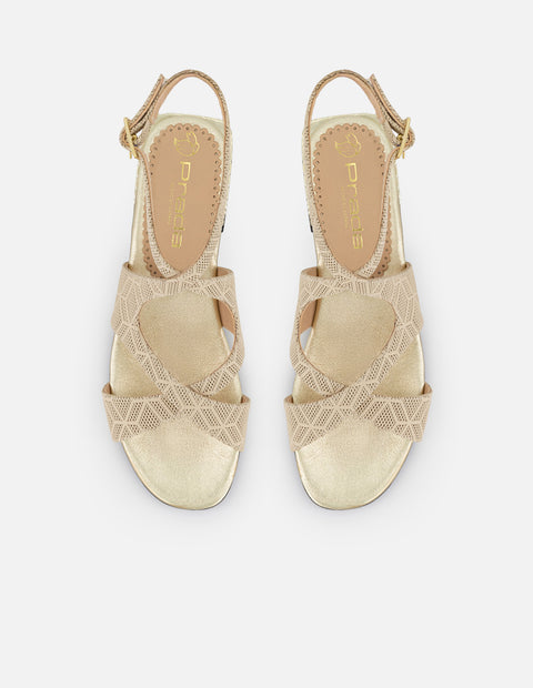 Sandalias beige piel grabada para mujer con tiras cruzadas