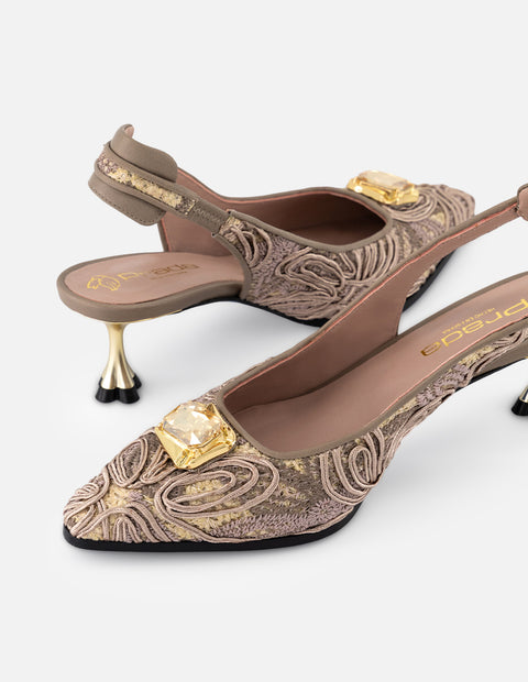 Zapatilla nude rafia para mujer con corte textil