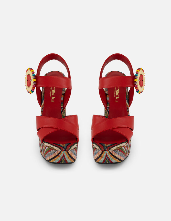 Sandalias rojo piel para mujer con adorno circular