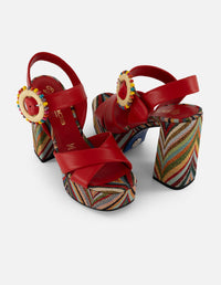 Sandalias rojo piel para mujer con adorno circular