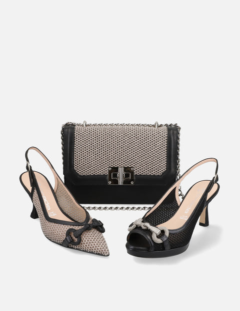 Zapatilla Destalonada en textil color negro