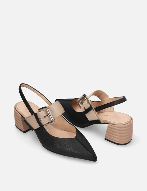 Zapatilla destalonada con maxi hebilla color negro
