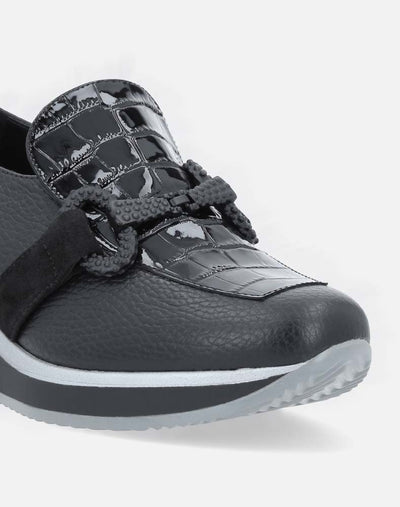 Mocasín con piel grabada tipo coco para mujer
