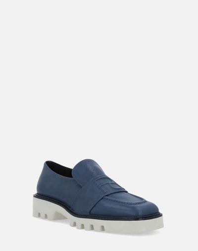 Mocasín en piel color azul para mujer