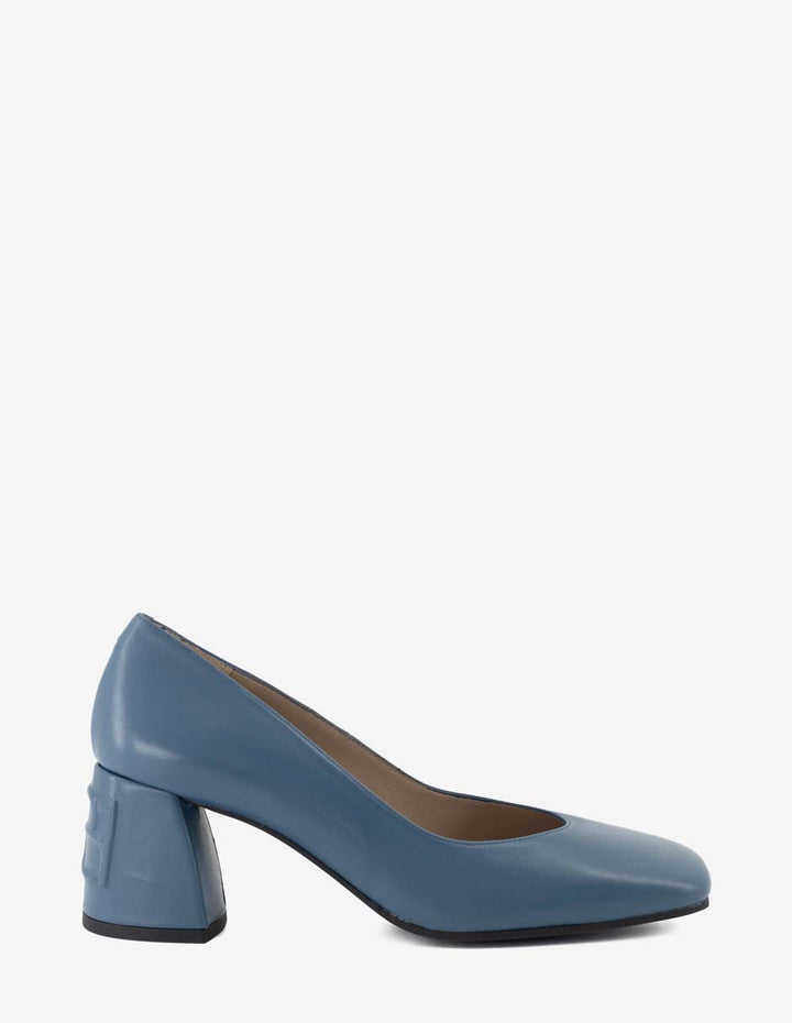 Zapatilla en piel napa azul con letras Pd en el tacón para mujer