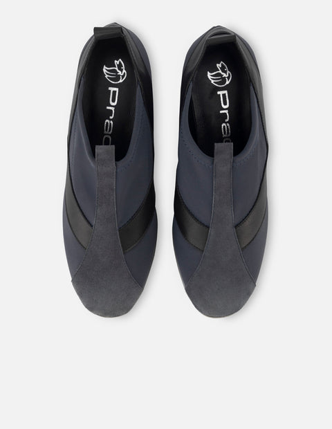 Zapato abotinado para mujer de lycra color azul