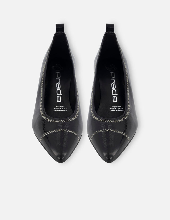 Zapatilla de piel charol papiro color negro para mujer