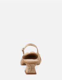 Flat destalonado con detalle de rafia al costado en color arena para mujer