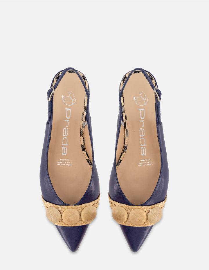 Flat destalonado en charol color azul y rafia para mujer