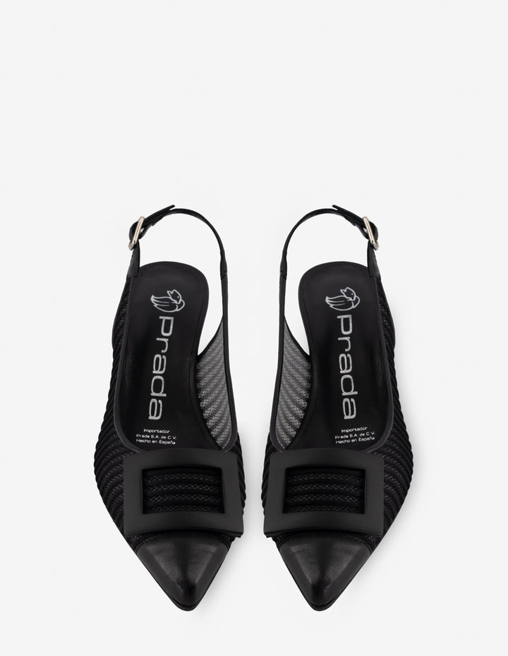 Zapatilla destalonada de rejilla en negro para mujer