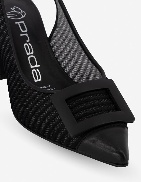 Zapatilla destalonada de rejilla en negro para mujer