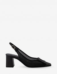 Zapatilla destalonada de rejilla en negro para mujer