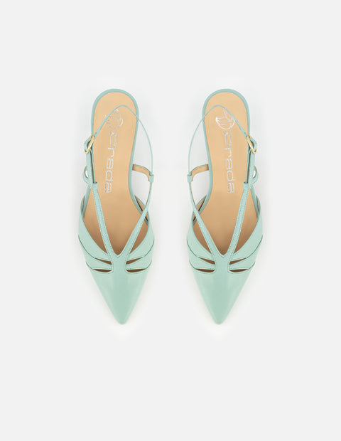 Zapatilla destalonada de piel color azul para mujer